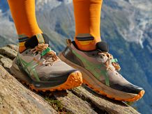 Running shoes
