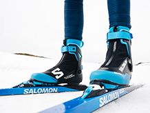 Cross-country ski boots for children
