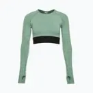 Women's workout clothing