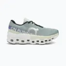 Road running shoes On