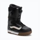 Snowboard boots