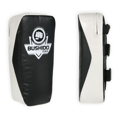 DBX BUSHIDO Thai training shield black PAO T42