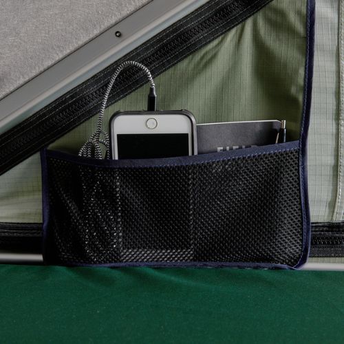 Thule Basin Wedge Green 901018 2-person roof tent