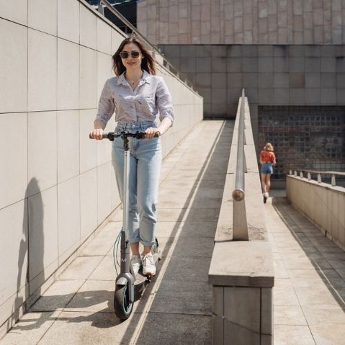 Motus Scooty 10 2022 electric scooter black