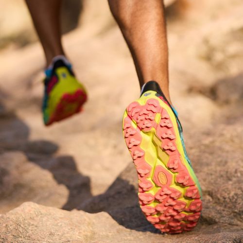 HOKA Speedgoat 5 men's running shoes blue 1123157-SBBK