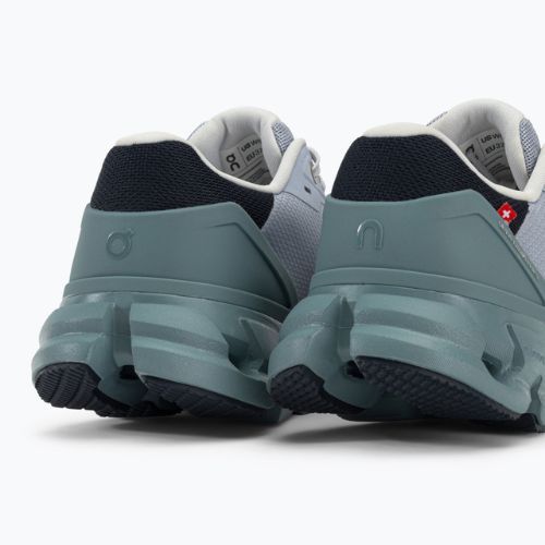 Women's running shoes On Cloudflyer 4