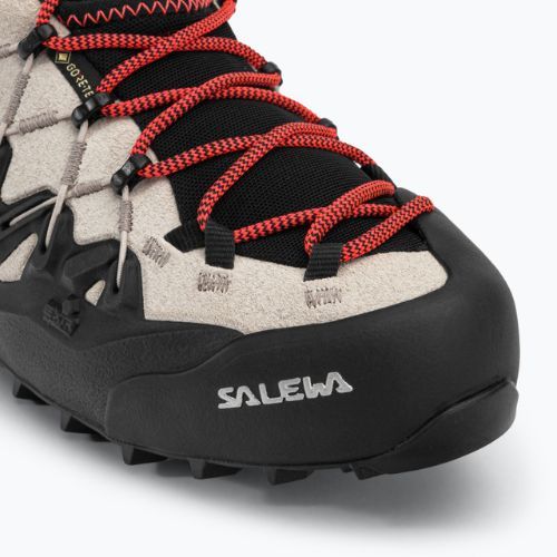 Salewa Wildfire Edge GTX women's approach shoe beige and black 00-0000061376