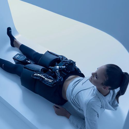 Normatec hip recovery shorts black