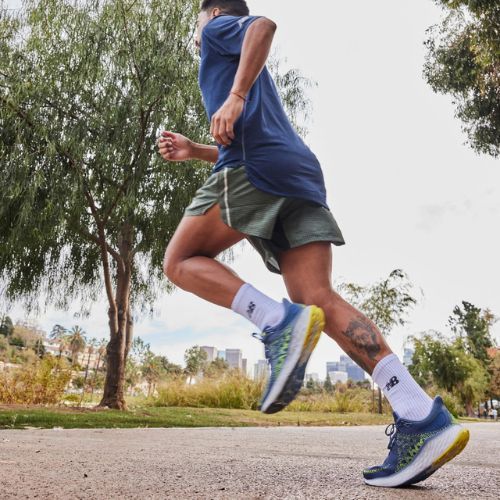 New Balance men's running shoes W1080V12 navy