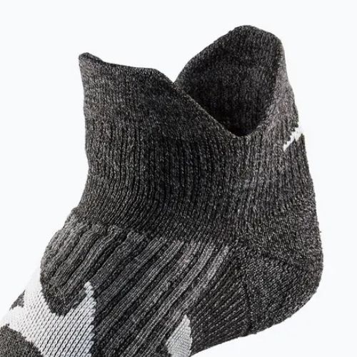 Mizuno DryLite Race Mid socks black