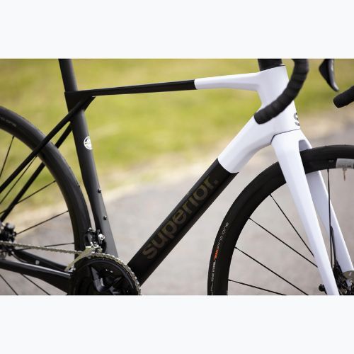 Superior X-ROAD 9.3 GF matte carbon/white road bike