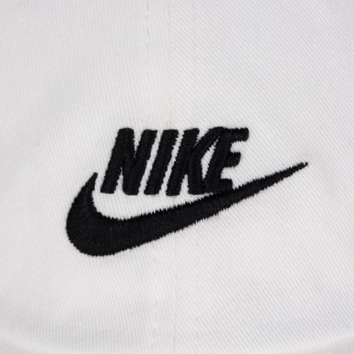 Nike Club Unstructured Futura Wash white/black baseball cap