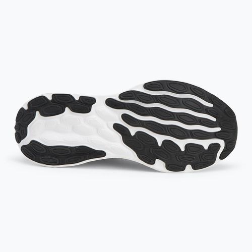 New Balance Fresh Foam 680 v8 black/white men's running shoes