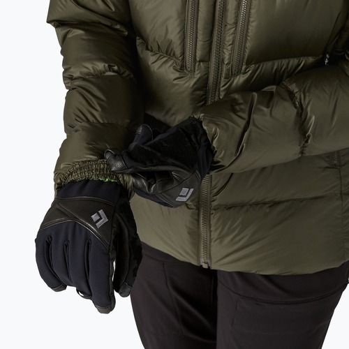 Patagonia women's down jacket Fitz Roy Down Hoody pine needle green