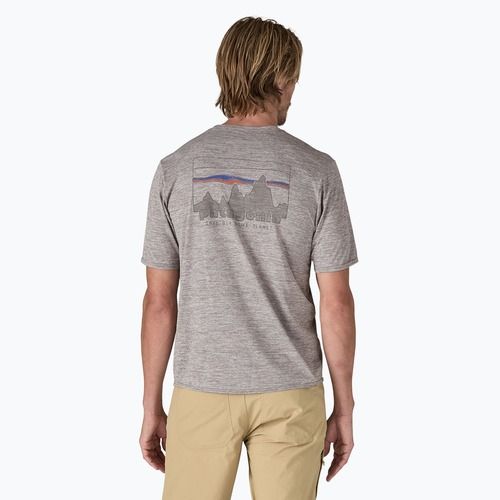 Men's Patagonia Cap Cool Daily Graphic Shirt 73 skyline/feather grey