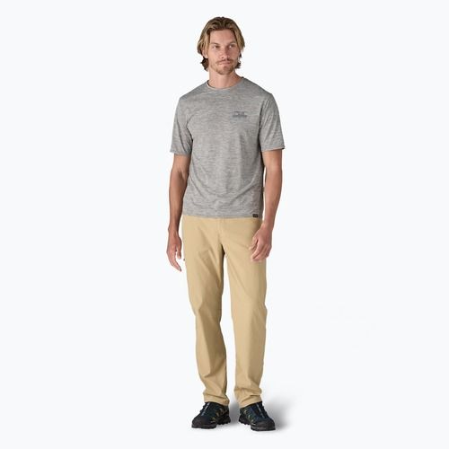 Men's Patagonia Cap Cool Daily Graphic Shirt 73 skyline/feather grey