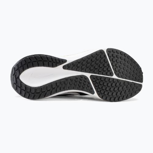 Women's running shoes Nike Vomero 17 black/white