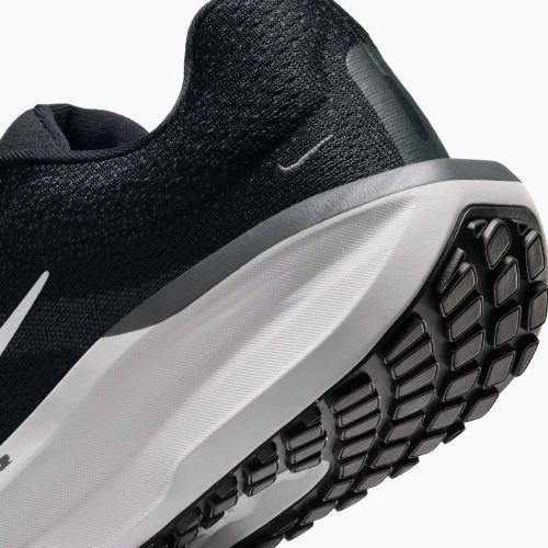 Women's running shoes Nike Winflo 11 black/white