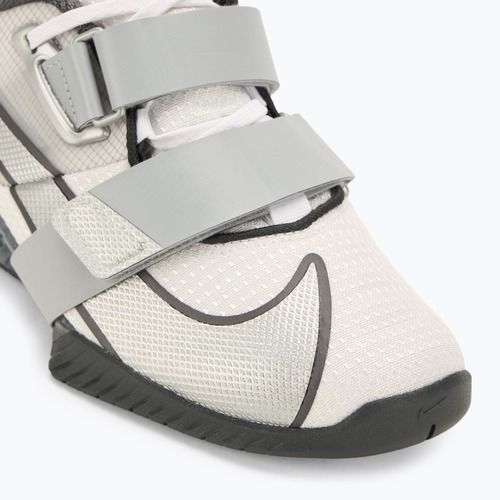 Nike Romaleos 4 SE white/metallic silver/anthracite wolf grey weightlifting shoe