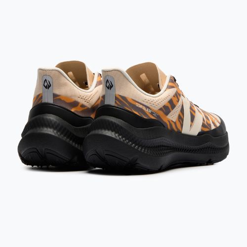 VEJA Veja X Cesar Villalba men's running shoes areai/cashew/ouro