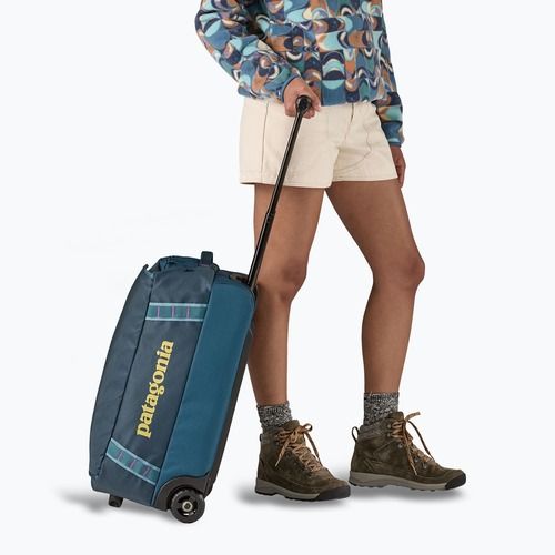Patagonia Black Hole Wheeled Duffel 40 l tidal teal travel bag