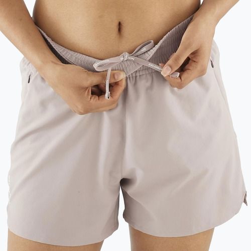 Salomon SHAKEout Core 4" women's running shorts etherea
