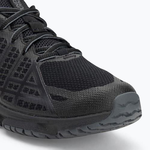Under Armour MG Strikefast women's shoes black/black/pitch gray