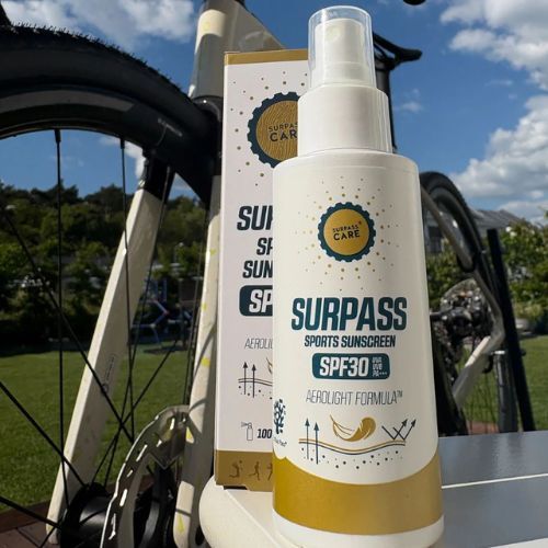 Sunscreen spray SURPASS Sports Sunscreen SPF 30+ white