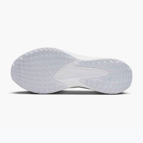 Men's running shoes Nike Quest 6 white / platinum tint / white