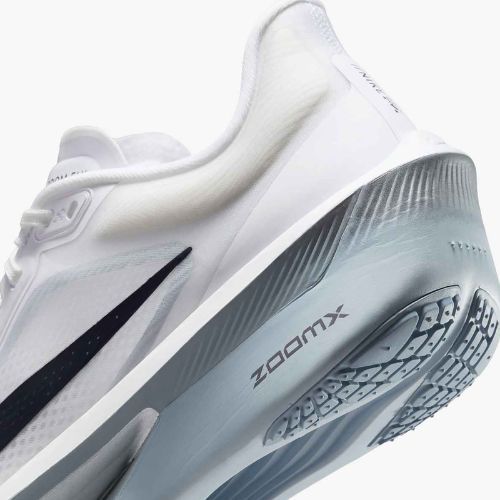 Women's running shoes Nike Zoom Fly 6 white / gridiron / pure platinum