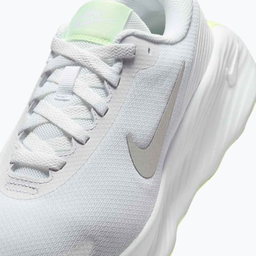 Women's shoes Nike Promina white/metallic silver/barely volt