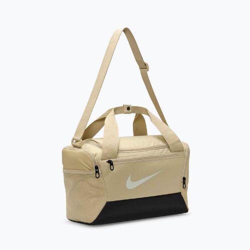 Training bag Nike Brasilia 9.5 Duffle 25 l desert khaki/black/sail