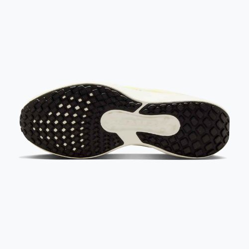 Men's running shoes Nike Winflo 11 coconut milk/neon yellow/light zitron/volt