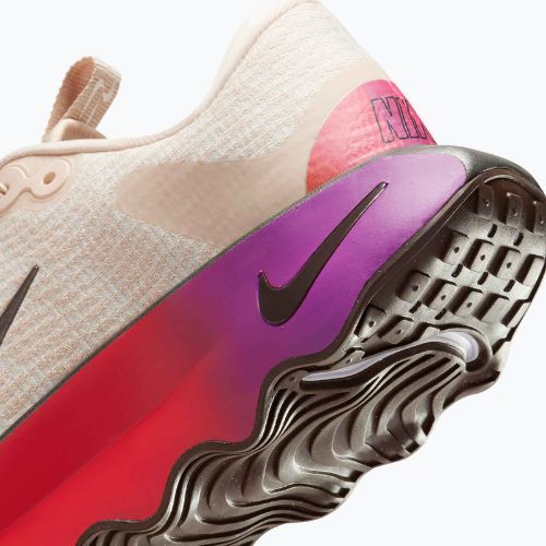 Women's training shoes Nike Motiva SE pearl white/pale ivory/vivid purple/metallic gold grain
