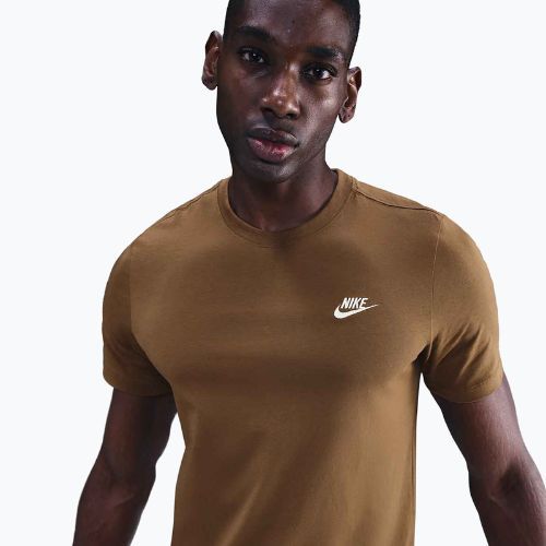 Men's T-shirt Nike Sportswear Club mosswood brown