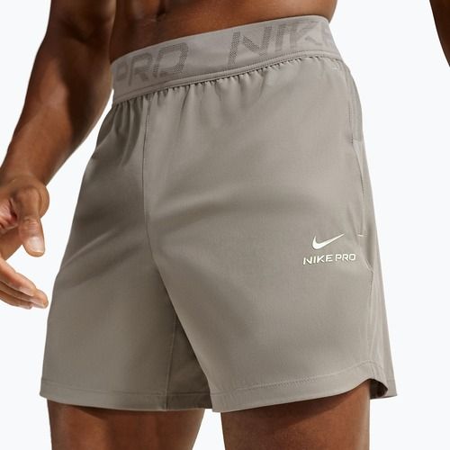 Men's shorts Nike Pro Training Dri-Fit 6" light army/light liquid lime