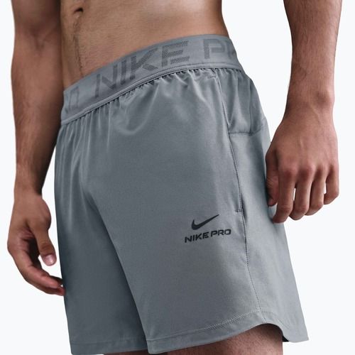 Men's shorts Nike Pro Training Dri-Fit 6" smoke grey/black