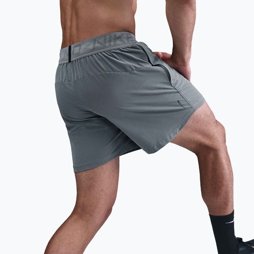 Men's shorts Nike Pro Training Dri-Fit 6" smoke grey/black
