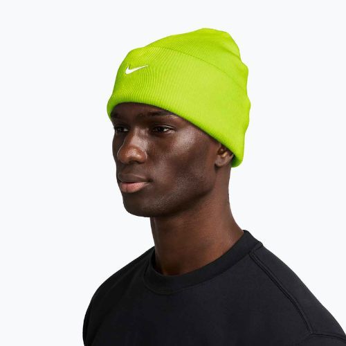 Winter hat Nike Peak Swoosh Beanie cyber/white