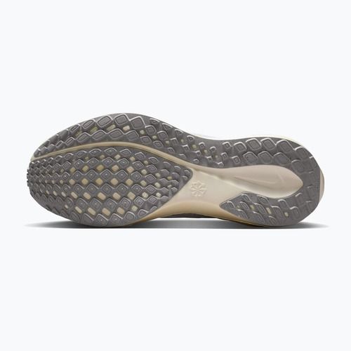 Women's running shoes Nike Pegasus 41 ESS white/chalk/sea glass/white