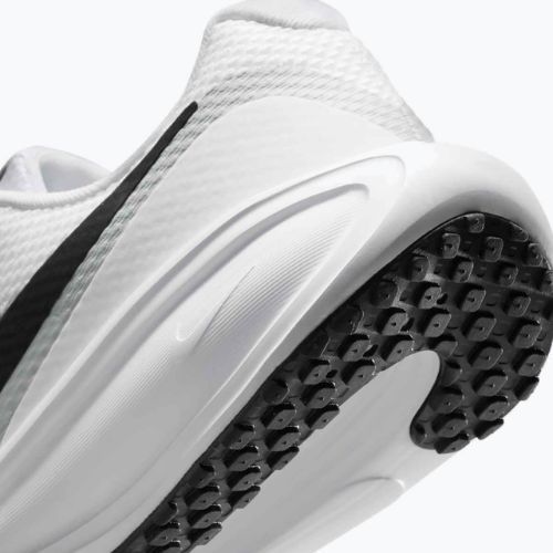 Women's running shoes Nike Revolution 8 Extra Wide white/pure platinum/black