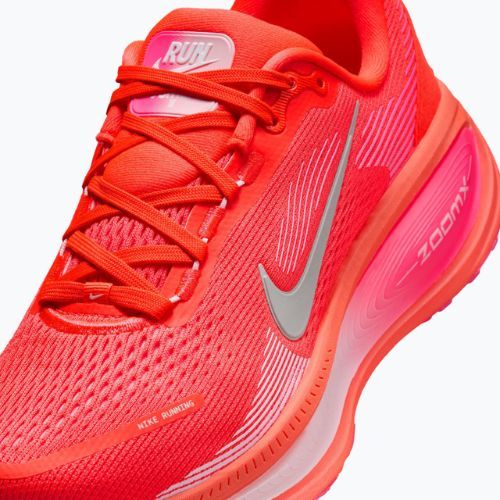 Women's running shoes Nike Vomero 18 particle rose/silt red/tattoo/off noir