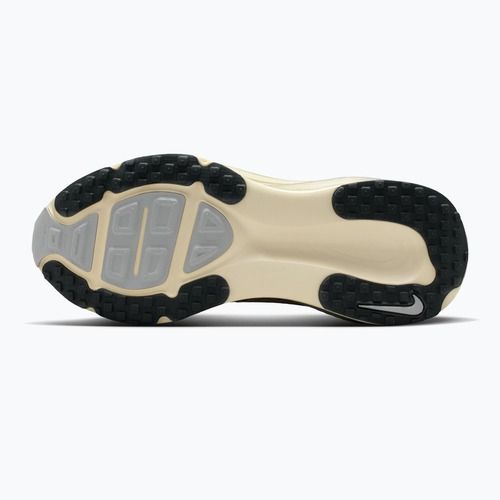 Women's running shoes Nike Vomero 18 SE cream ii/coconut milk/metallic gold grain