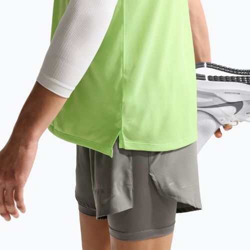 Men's running shorts Nike Stride Dri-Fit Hybrid 5" smoke grey