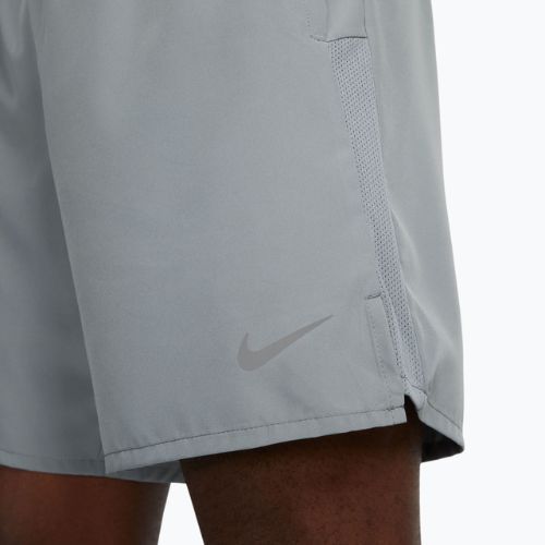 Men's shorts Nike Dri-Fit Challenger 7" 2in1 smoke grey/dark smoke grey