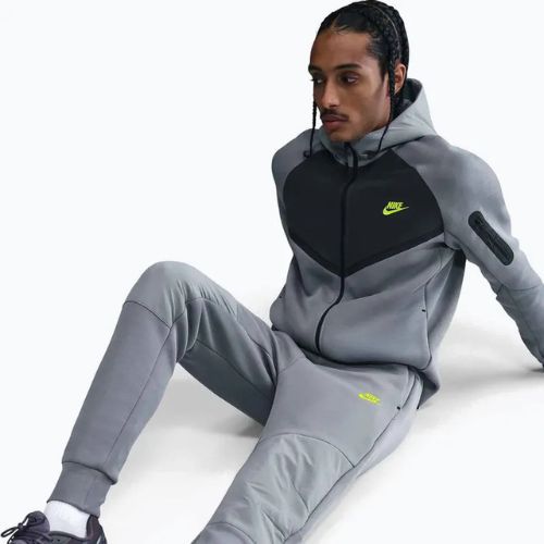 Men's trousers Nike Tech Joggers cool grey/cool grey/volt