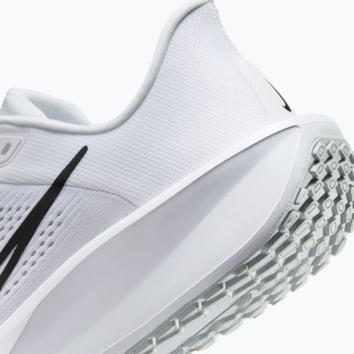 Men's running shoes Nike Quest 6 white/pure platinum/black