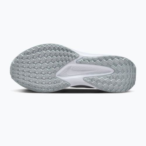 Men's running shoes Nike Quest 6 white/pure platinum/black