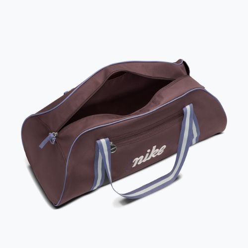 Women's training bag Nike Gym Club Retro 24 l tattoo/iron purple/sail