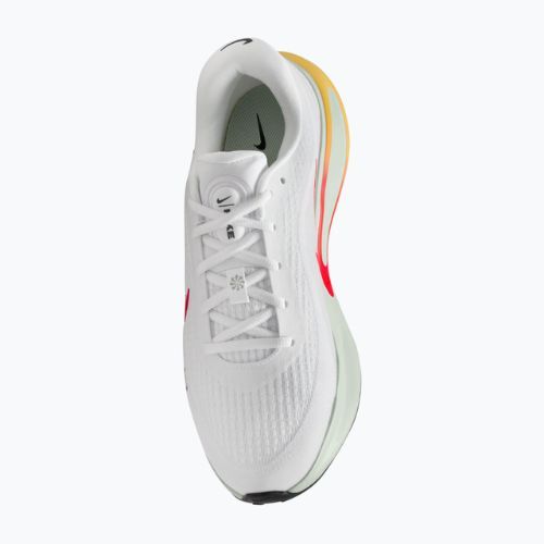 Men's running shoes NikeJourney Run white/spruce aura/bright crimson